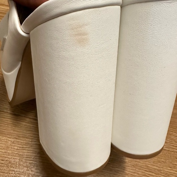 Steve Madden Platform Sandals - Picture 4 of 12